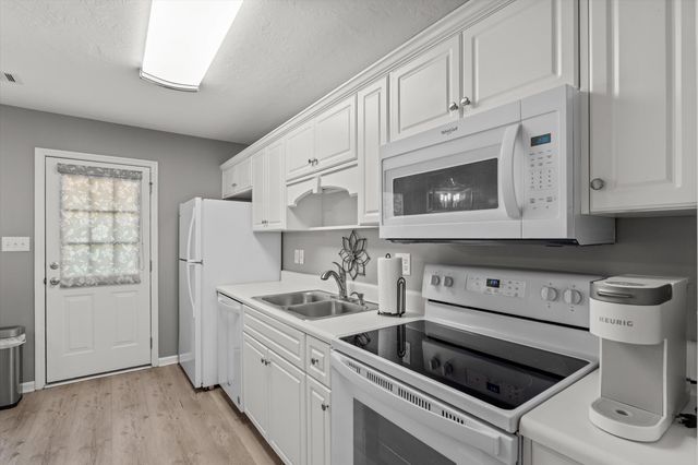 232 High Point Way, Evans, GA 30809