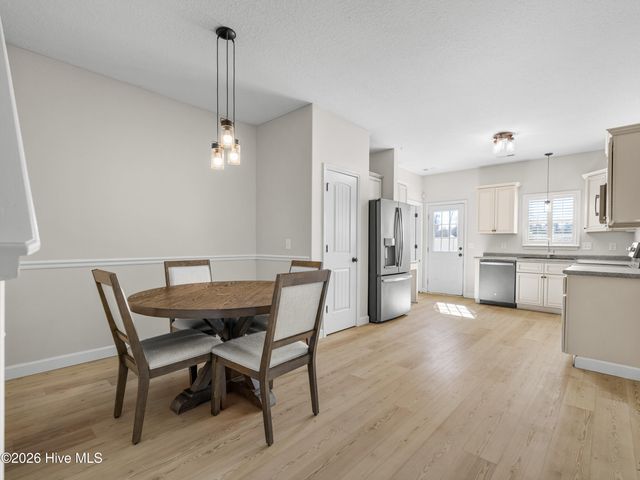 308 Winstead Loop Road, Richlands, NC 28574