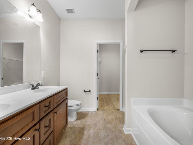 308 Winstead Loop Road, Richlands, NC 28574