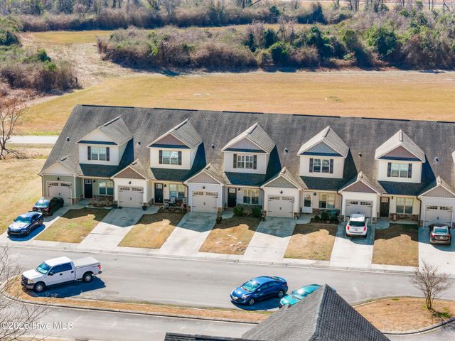 308 Winstead Loop Road, Richlands, NC 28574