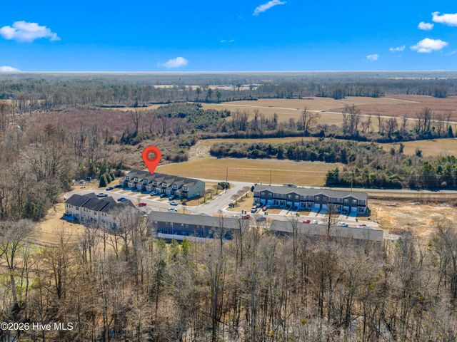 308 Winstead Loop Road, Richlands, NC 28574