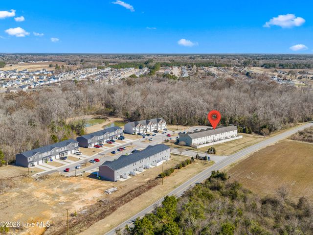 308 Winstead Loop Road, Richlands, NC 28574