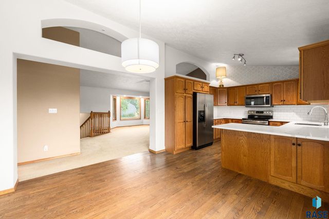 7247 W Chesapeake Ln Lane, Sioux Falls, SD 57106