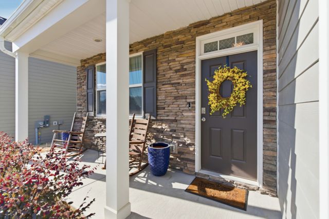 5026 Benelli Dr, Lebanon, TN 37090