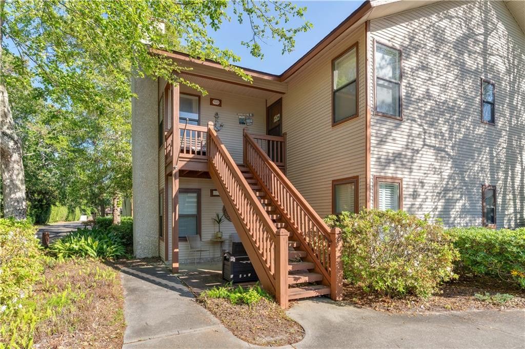 402 Harbour Oaks Drive, St. Simons Island, GA 31522