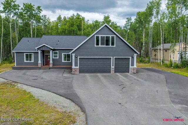 4715 W Monument Circle, Wasilla, AK 99623