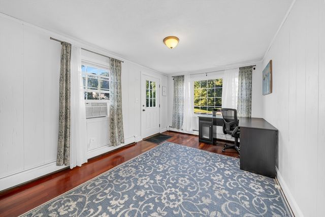 59 Beaverbrook Rd, Burlington, MA 01803