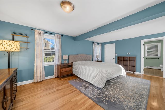 59 Beaverbrook Rd, Burlington, MA 01803