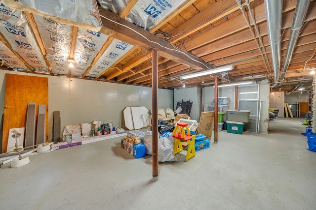 59 Beaverbrook Rd, Burlington, MA 01803