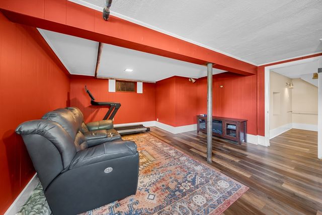 59 Beaverbrook Rd, Burlington, MA 01803