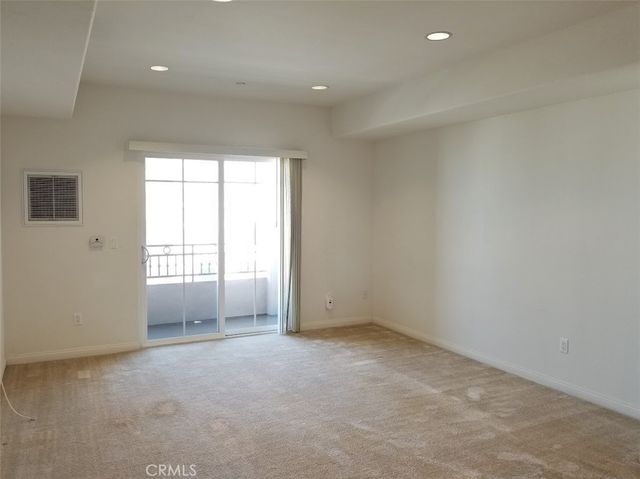 11 S 3rd 503, Alhambra, CA 91801