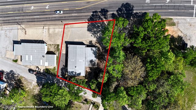 807 W Corsicana Street, Athens, TX 75751