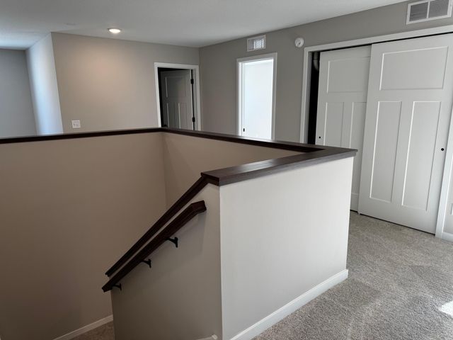 12736 Farnham Lane, Rogers, MN 55374