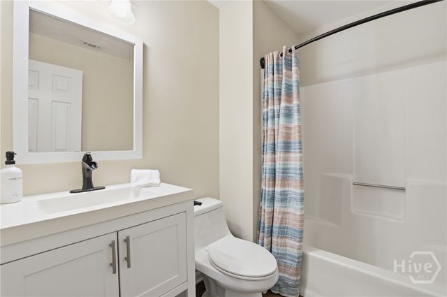 62 Colony Park Drive, Savannah, GA 31406