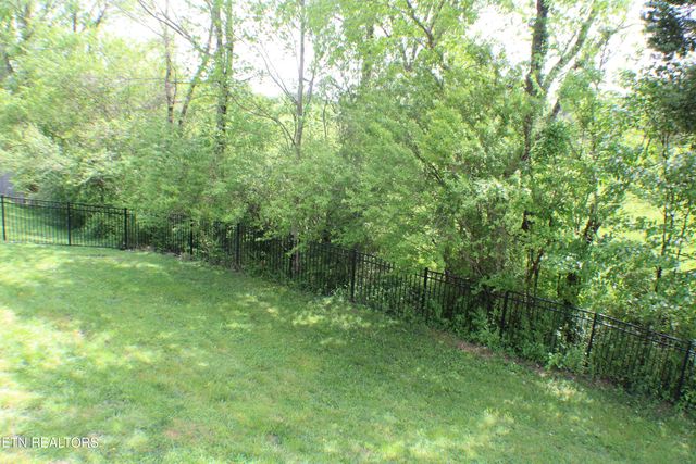 184 Danielle Court, Harrogate, TN 37752