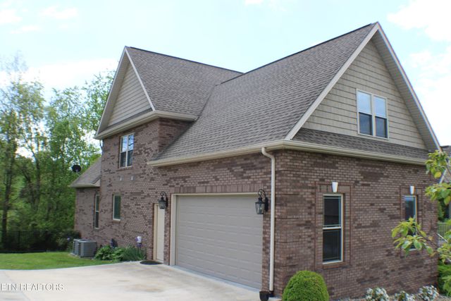 184 Danielle Court, Harrogate, TN 37752