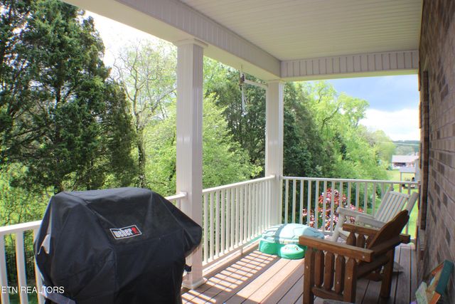 184 Danielle Court, Harrogate, TN 37752