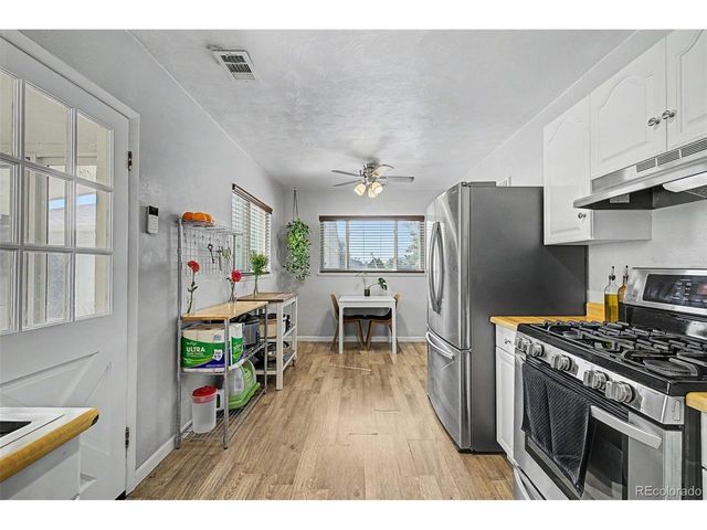 5480 Niagara St, Commerce City, CO 80022