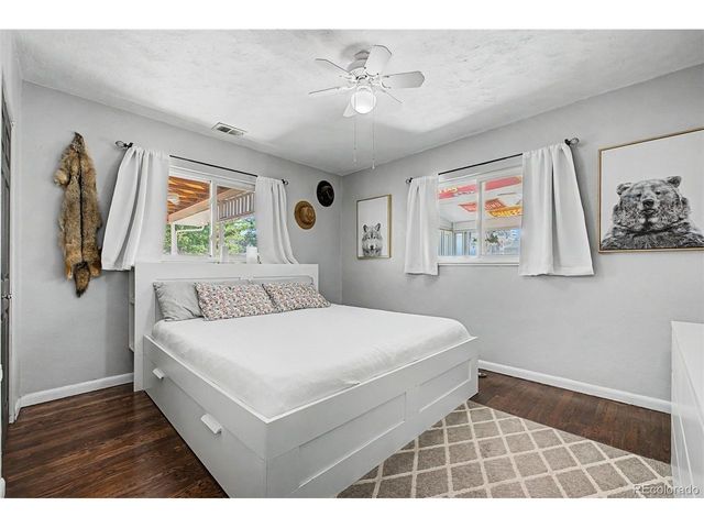 5480 Niagara St, Commerce City, CO 80022