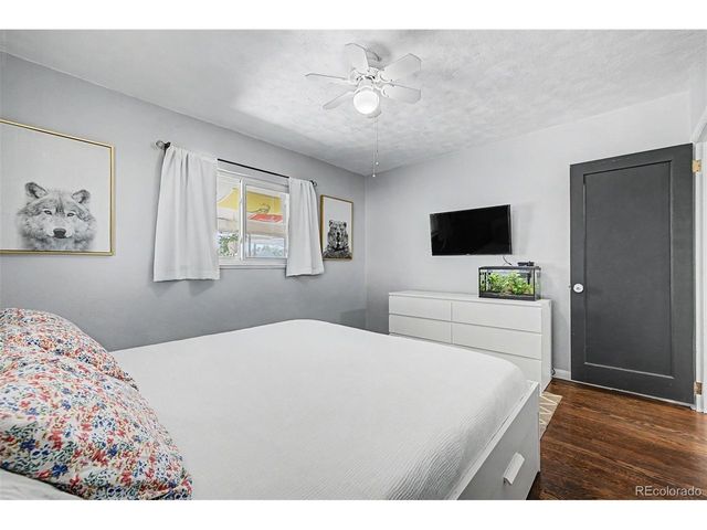 5480 Niagara St, Commerce City, CO 80022