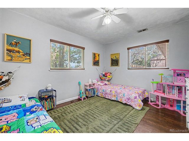 5480 Niagara St, Commerce City, CO 80022