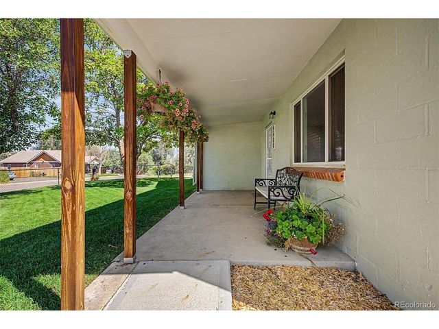5480 Niagara St, Commerce City, CO 80022