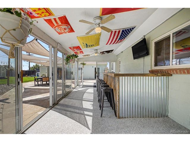 5480 Niagara St, Commerce City, CO 80022