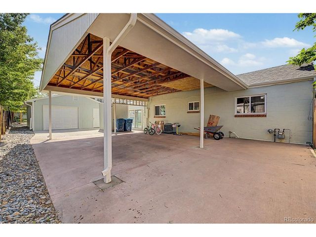 5480 Niagara St, Commerce City, CO 80022