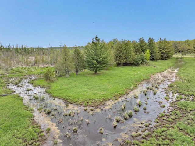 5780 COUNTY ROAD V, Gillett, WI 54124