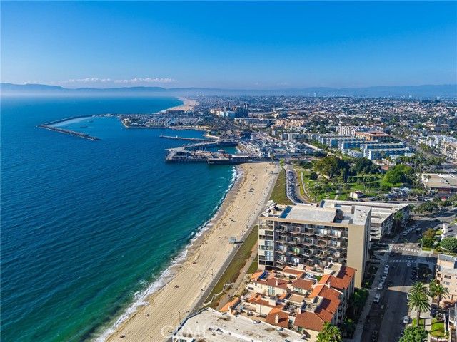 531 Esplanade 313, Redondo Beach, CA 90277