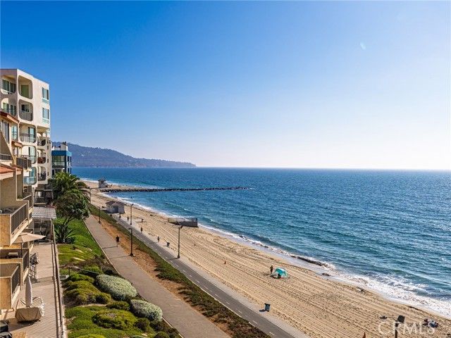 531 Esplanade 313, Redondo Beach, CA 90277