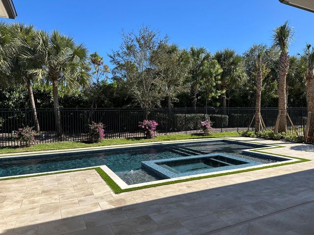 9180 Coral Isles Circle Lot 21, Palm Beach Gardens, FL 33412