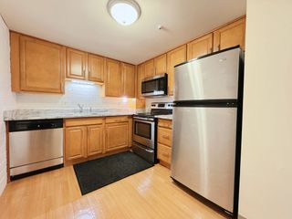 185 Quincy Shore Dr 75, Quincy, MA 02171