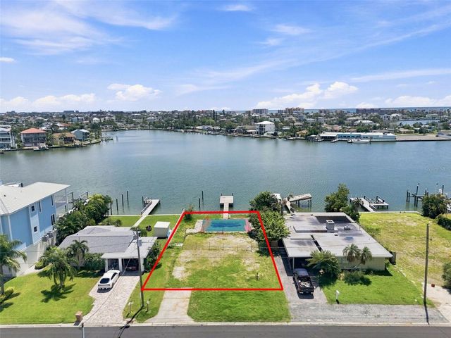 817 BAY POINT DRIVE, Madeira Beach, FL 33708
