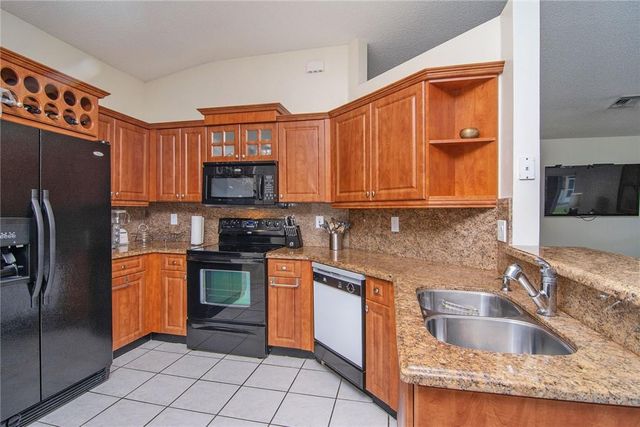4297 Pine Ridge Court, Weston, FL 33331