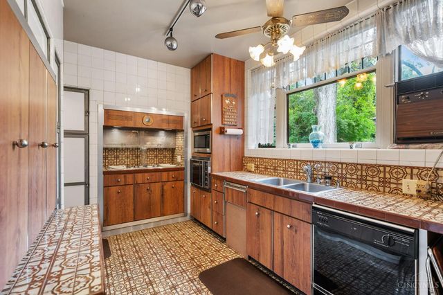 5114 Cleves Warsaw Pike, Green Twp, OH 45238