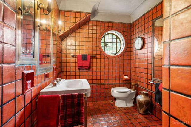 5114 Cleves Warsaw Pike, Green Twp, OH 45238