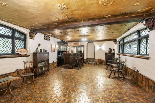 5114 Cleves Warsaw Pike, Green Twp, OH 45238