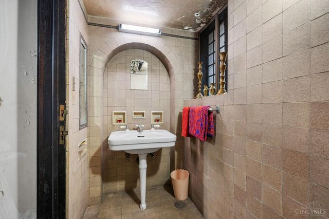 5114 Cleves Warsaw Pike, Green Twp, OH 45238