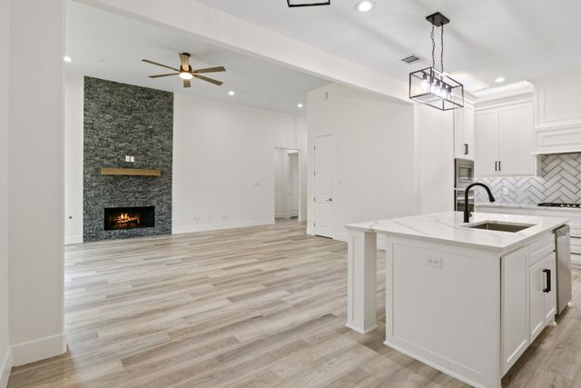 255 Kathryn's Court, Mt Pleasant, TX 75455