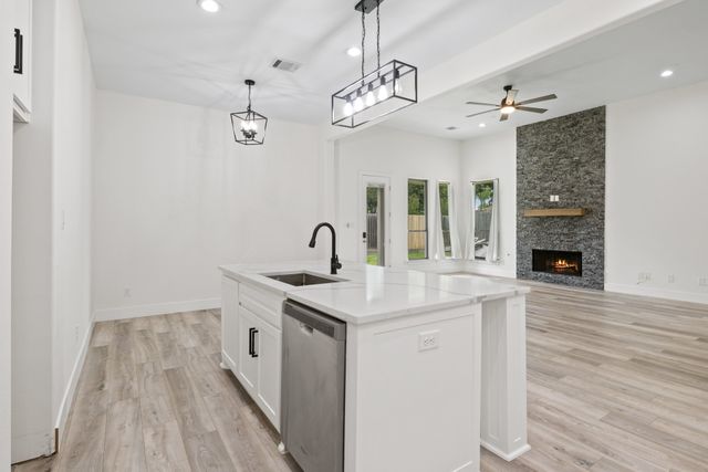 255 Kathryn's Court, Mt Pleasant, TX 75455