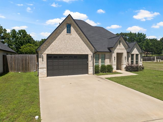 255 Kathryn's Court, Mt Pleasant, TX 75455