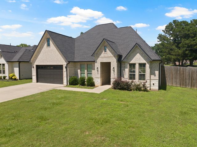 255 Kathryn's Court, Mt Pleasant, TX 75455