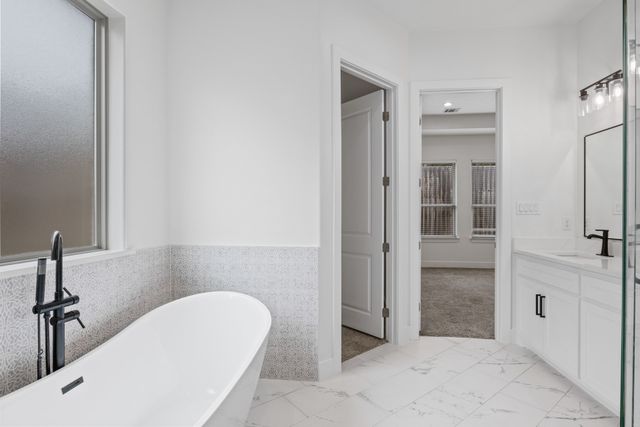 255 Kathryn's Court, Mt Pleasant, TX 75455