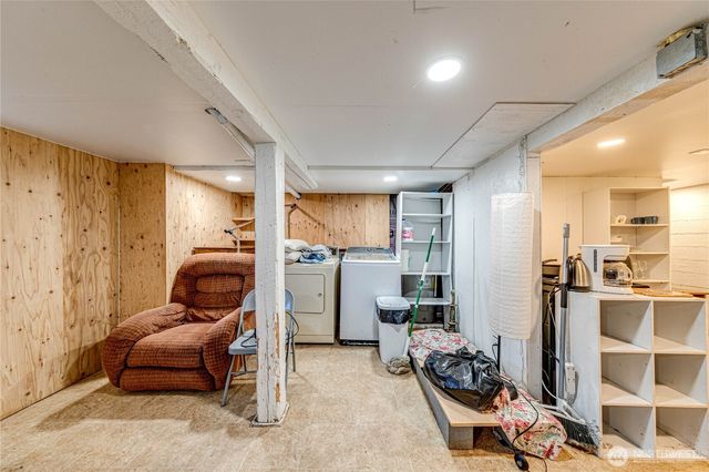 115 E 5th Street, Port Angeles, WA 98362