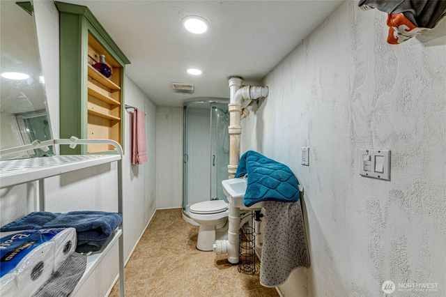 115 E 5th Street, Port Angeles, WA 98362