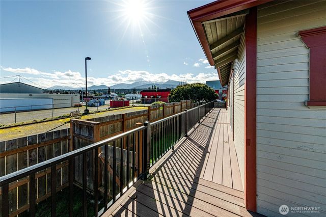 115 E 5th Street, Port Angeles, WA 98362