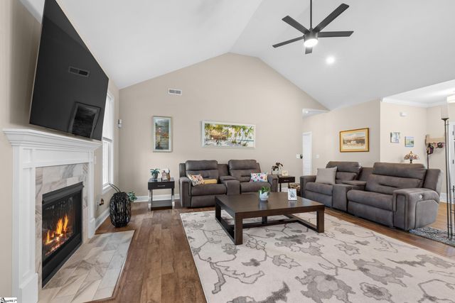 422 Mountain View Church Road, Six Mile, SC 29682