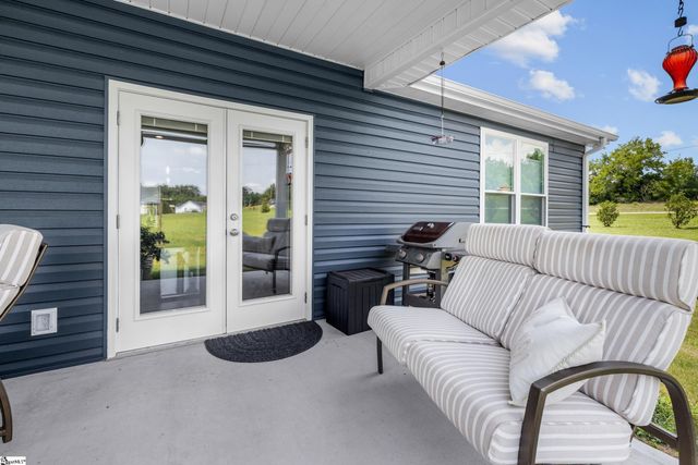 422 Mountain View Church Road, Six Mile, SC 29682