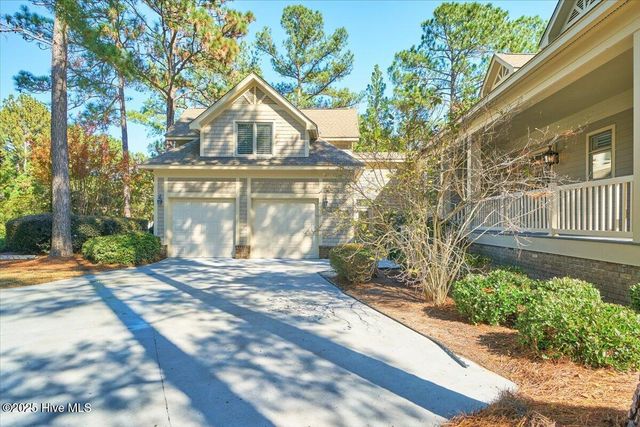 409 Meyer Farm Drive, Pinehurst, NC 28374